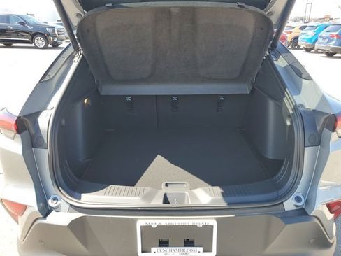 Certified 2025 Buick Envista Preferred w/ Convenience II Package FWD image 31