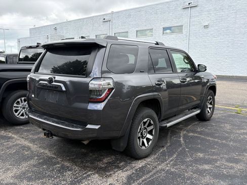 Used 2023 Toyota 4Runner SR5 Premium w/ Moonroof Package AWD/4WD image 5