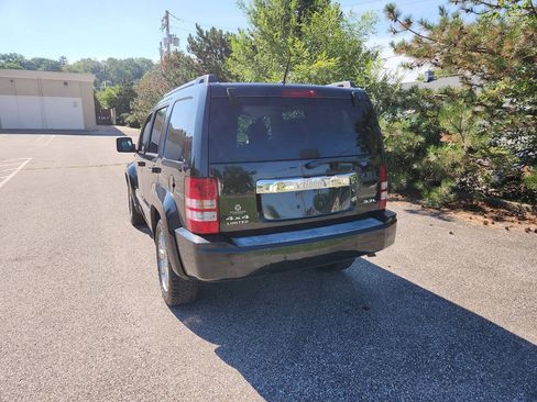 Used 2008 Jeep Liberty Limited w/ Premium Group II AWD/4WD image 7