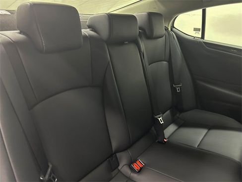 Certified 2025 Lexus ES 350 image 13