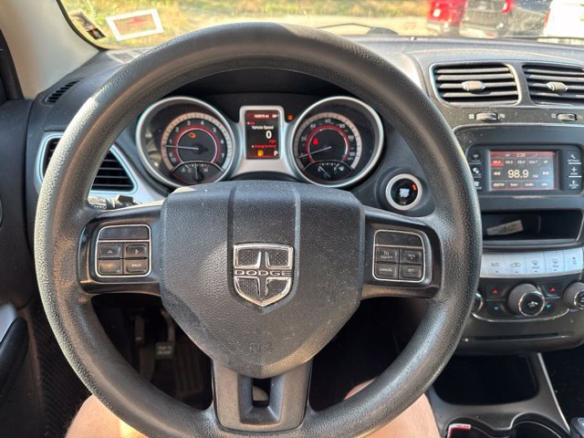 Used 2017 Dodge Journey SE w/ Flexible Seating Group FWD image 17