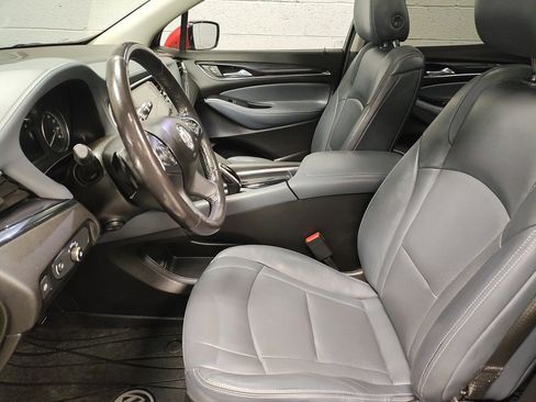 Used 2021 Buick Enclave Premium w/ Sun and Sites Package image 24