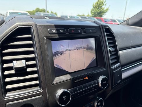 Used 2020 Ford Expedition Max Limited AWD/4WD image 23