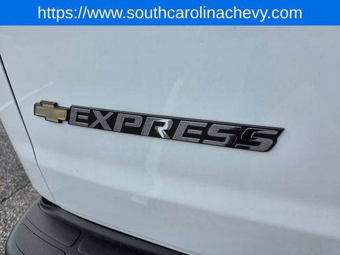 Used 2024 Chevrolet Express 2500 w/ Driver Convenience Package image 18