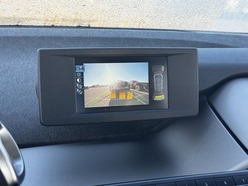 Used 2018 BMW i3 w/ Range Extender image 4