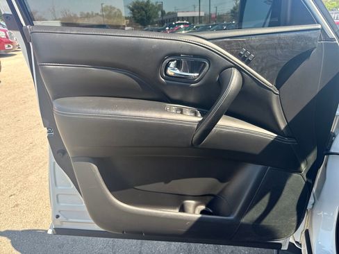 Used 2024 INFINITI QX80 Luxe RWD image 20