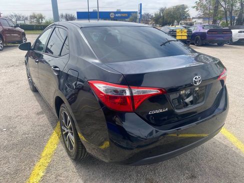 Used 2016 Toyota Corolla LE FWD image 2