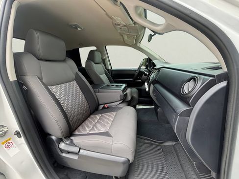 Used 2019 Toyota Tundra SR RWD image 4