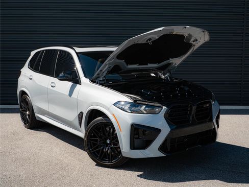 Used 2026 BMW X5 M Competition w/ Executive Package AWD/4WD image 32