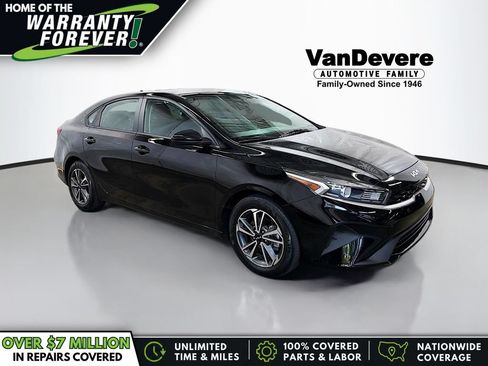 Used 2024 Kia Forte LXS FWD image 1