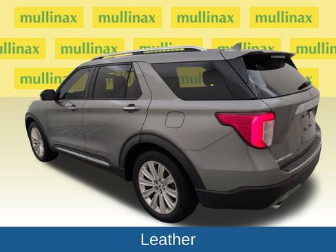 Used 2020 Ford Explorer Limited RWD image 9