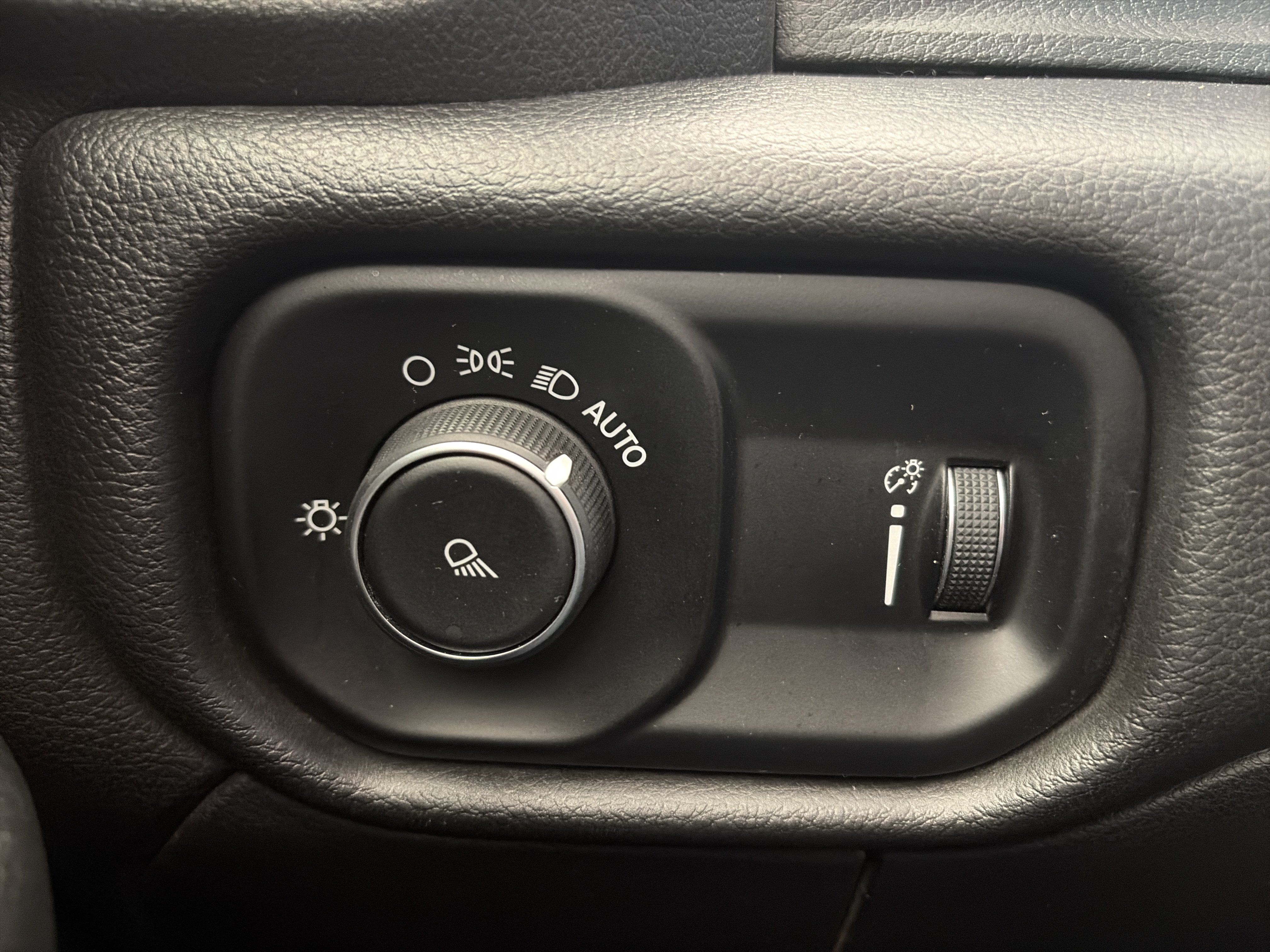 Used 2022 RAM 3500 Tradesman AWD/4WD image 24