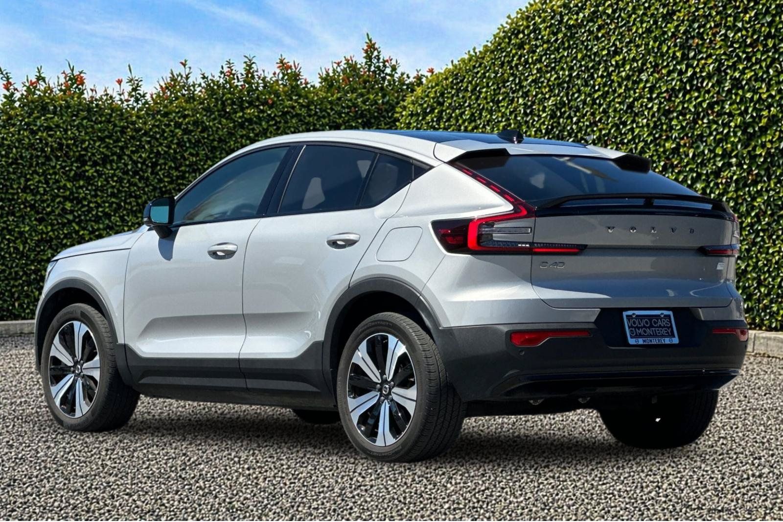 Used 2023 Volvo C40 P8 Recharge Plus AWD/4WD image 6