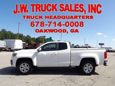 Used 2022 Chevrolet Colorado LT w/ Fleet Safety Package RWD image 2