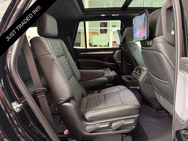 Used 2025 Cadillac Escalade V w/ LPO, ONYX Package AWD/4WD image 19