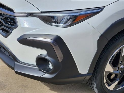 Certified 2025 Subaru Crosstrek 2.5i Limited w/ Crosstrek Mirror Package image 9