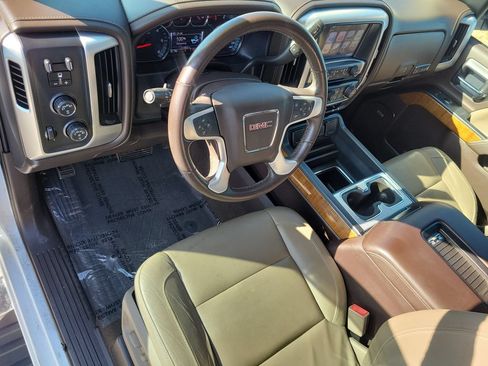 Used 2017 GMC Sierra 1500 SLT w/ SLT Premium Package AWD/4WD image 13