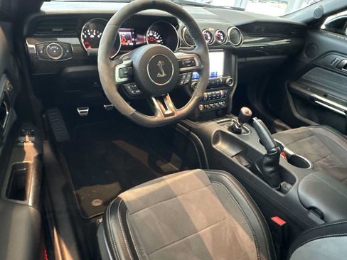 Used 2020 Ford Mustang Shelby GT350 w/ Technology Package RWD image 20