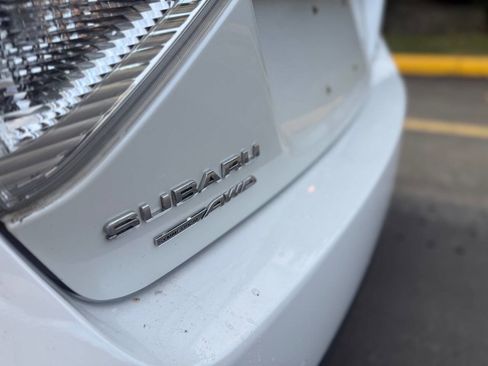 Used 2011 Subaru Impreza WRX Hatchback image 36