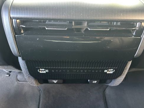 Used 2024 Jeep Grand Wagoneer Series II w/ Quick Order Packagew 28T image 18