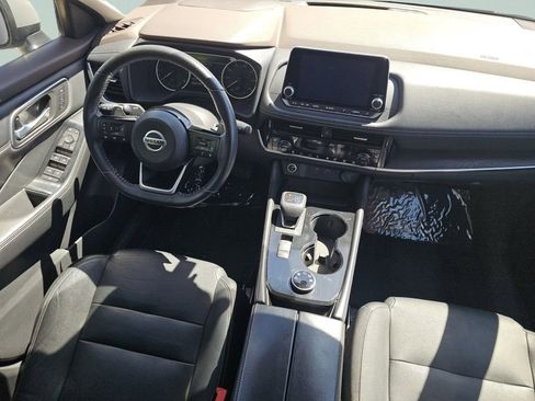 Used 2021 Nissan Rogue SL AWD/4WD image 29