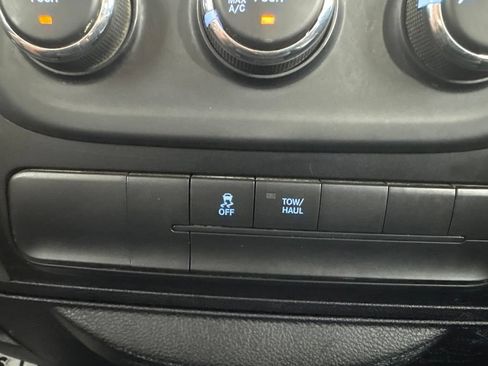 Used 2016 RAM 1500 Tradesman RWD image 23