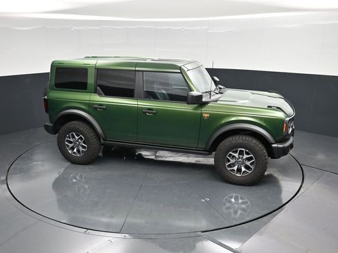 Certified 2025 Ford Bronco Badlands image 41