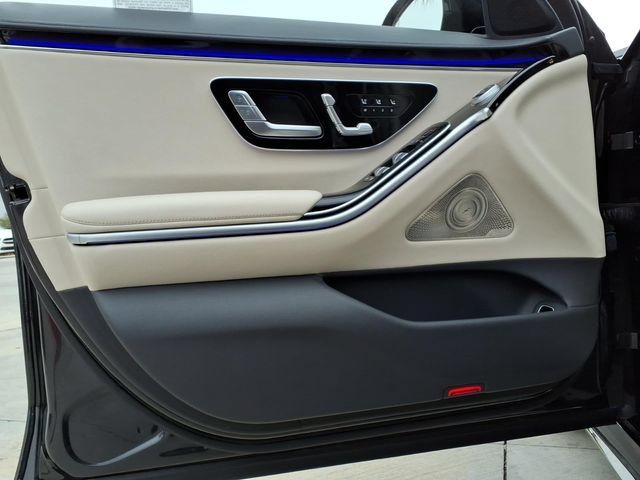 Certified 2023 Mercedes-Benz S 500 4MATIC image 12