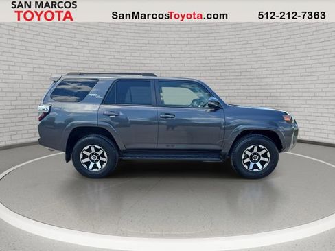 Used 2022 Toyota 4Runner TRD Off-Road Premium AWD/4WD image 5