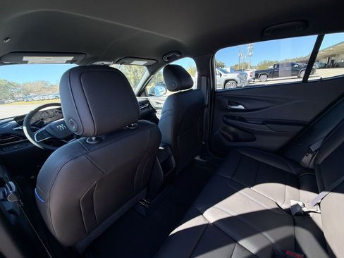 New 2026 Buick Envista Sport Touring image 12