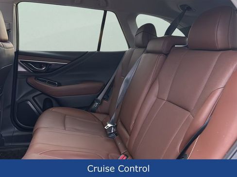 Used 2021 Subaru Outback Touring w/ Popular Package #2 AWD/4WD image 17