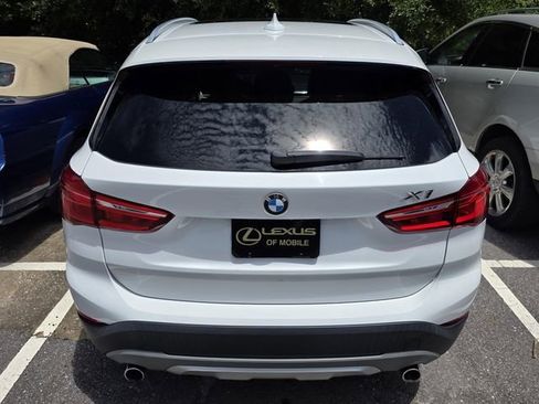 Used 2018 BMW X1 sDrive28i FWD image 3