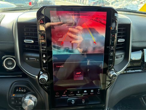 Used 2026 RAM 1500 Laramie w/ Night Edition image 19