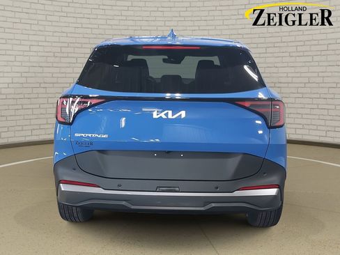 New 2026 Kia Sportage EX image 6