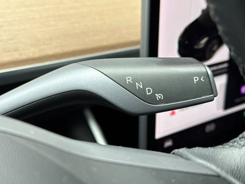 Used 2020 Tesla Model 3 Long Range image 19
