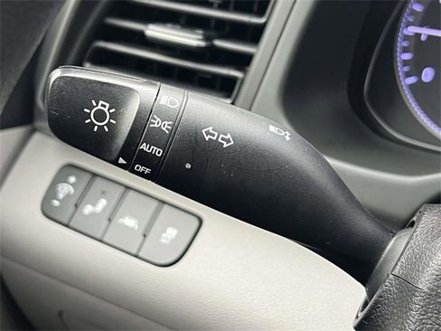 Used 2019 Hyundai Elantra SEL image 22