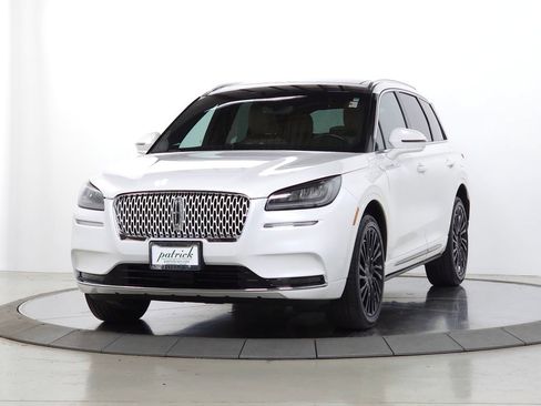 Used 2021 Lincoln Corsair Reserve AWD/4WD image 4