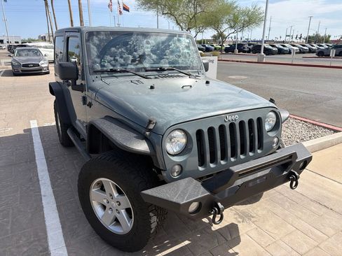 Used 2014 Jeep Wrangler Sport w/ Quick Order Package 24S AWD/4WD image 3