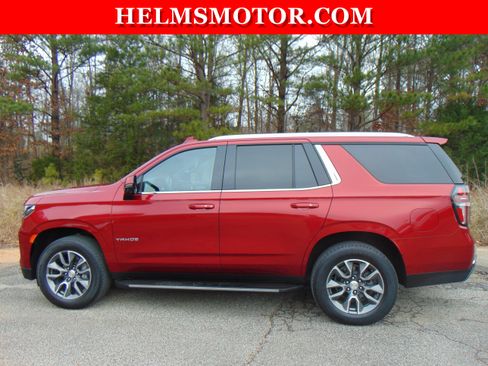 Used 2021 Chevrolet Tahoe LT w/ LT Signature Package image 4