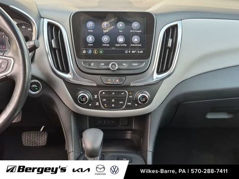 Used 2022 Chevrolet Equinox LT AWD/4WD image 22