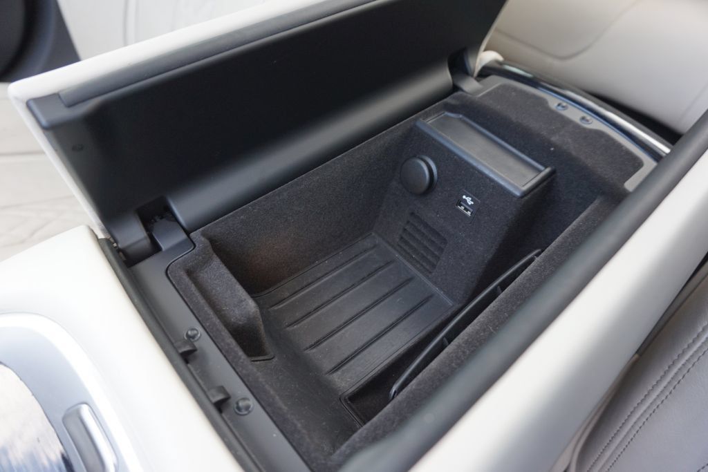 Used 2019 BMW 750i w/ Executive Package RWD image 54