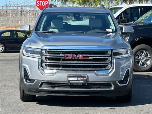 Used 2023 GMC Acadia SLT image 9