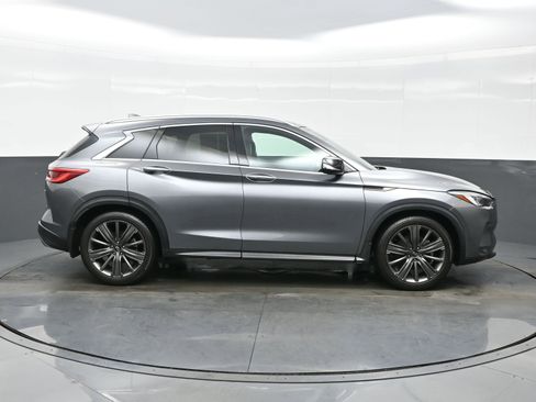 Used 2020 INFINITI QX50 Essential w/ Edition 30 Package image 7