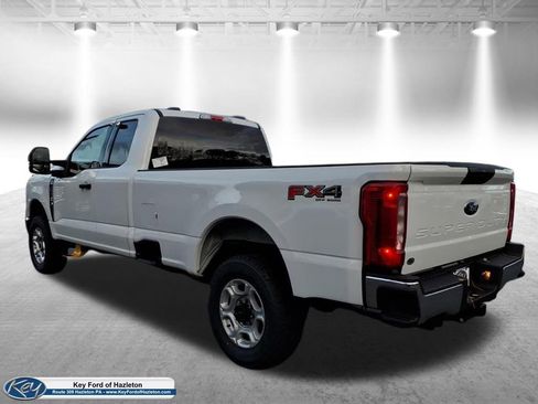 New 2026 Ford F350 XLT w/ FX4 Off-Road Package image 36