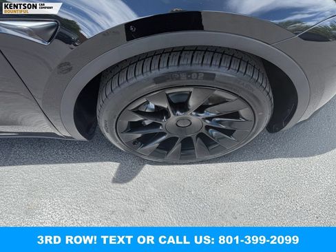 Used 2023 Tesla Model Y Long Range AWD/4WD image 31