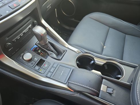 Used 2015 Lexus NX 200t FWD w/ Premium Package image 25