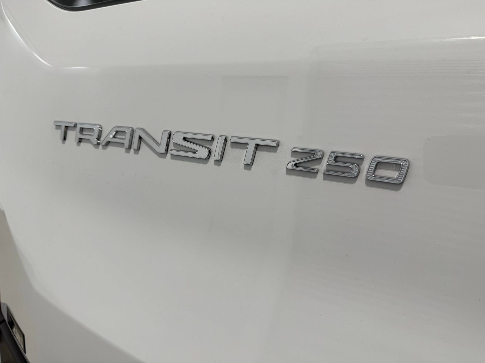 Used 2025 Ford Transit 250 Low Roof w/ Load Area Protection Package RWD image 9