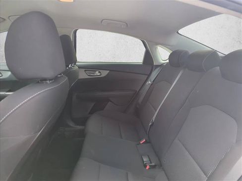 Used 2021 Kia Forte LXS FWD image 15