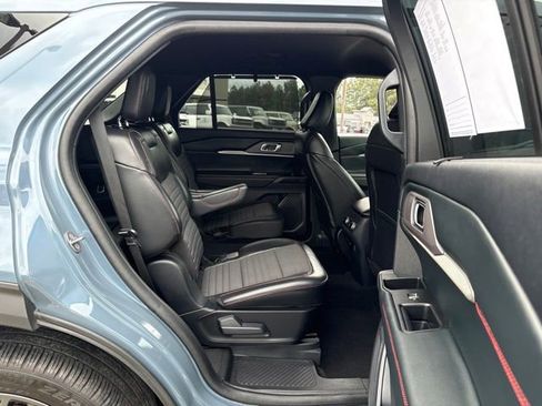 Certified 2025 Ford Explorer ST-Line w/ Premium Package RWD image 24