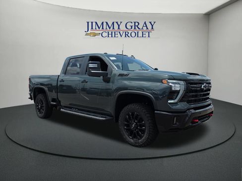 New 2026 Chevrolet Silverado 2500 LT w/ Trail Boss Package AWD/4WD image 7